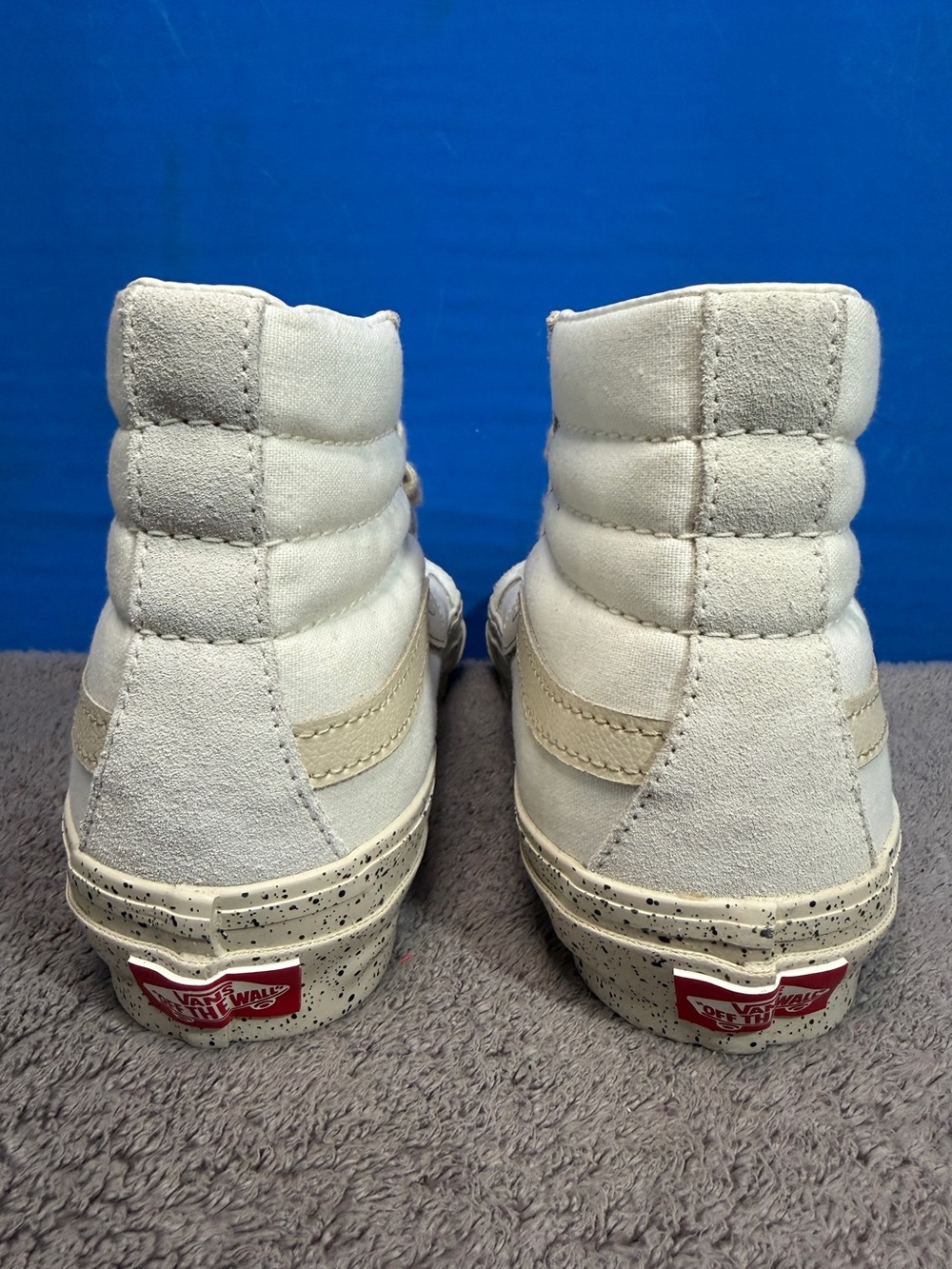 Vans
Sk8 hi
Spotted
Brand new - Picture 5 of 12